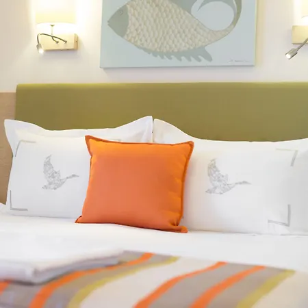 Ida Costa - Special Category 3*