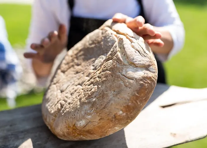 Ida Costa - Special Category 3* Assos